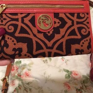 Wallet w clutch strap